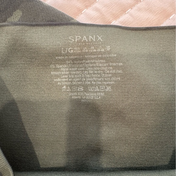 Spanx Camo leggings - Picture 4 of 4
